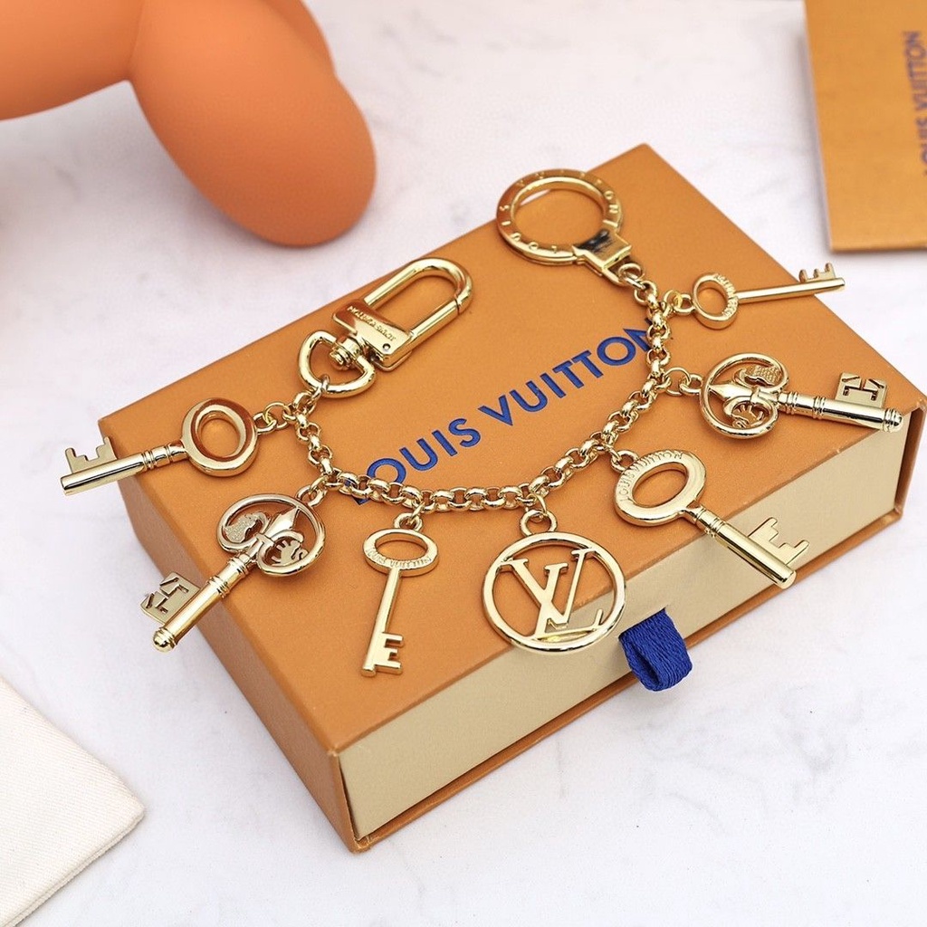 L * V metal key chain key shape key chain female bag jewelry chain pendant